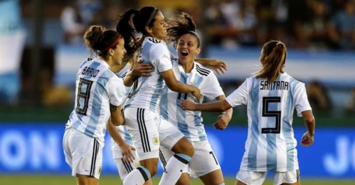 http://futbol%20femenino%20argentina%20afa%20-%20imagen-%20El%20territorio.com.ar%20|%20Desmiento%20es%20un%20portal%20de%20noticias%20sobre%20actualidad%20política,%20económica%20y%20social%20argentina,%20de%20la%20Provincia%20de%20Buenos%20Aires%20y%20sus%20municipios.