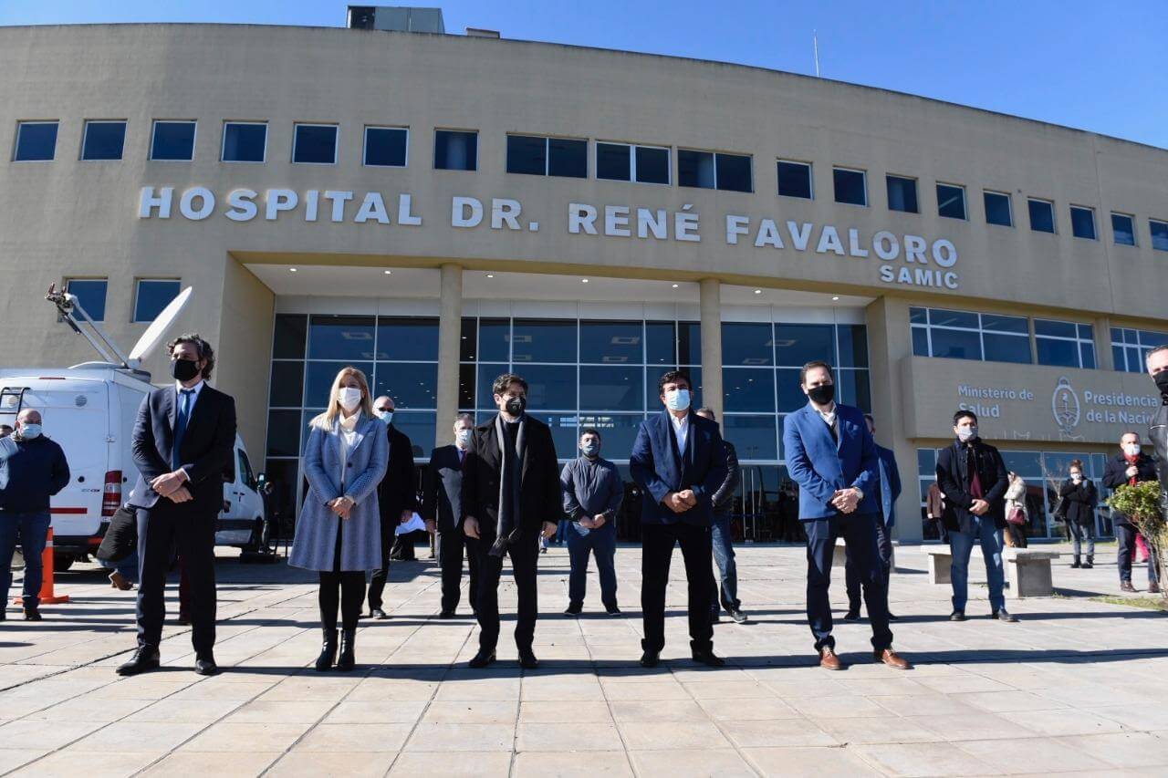 Fernando Espinoza, Verónica Magario y Axel Kicillof en la inauguración del hospital René Favaloro | Desmiento es un portal de noticias sobre actualidad política, económica y social argentina, de la Provincia de Buenos Aires y sus municipios. Con un segmento dedicado exclusivamente a combatir las fake news y la desinformación.