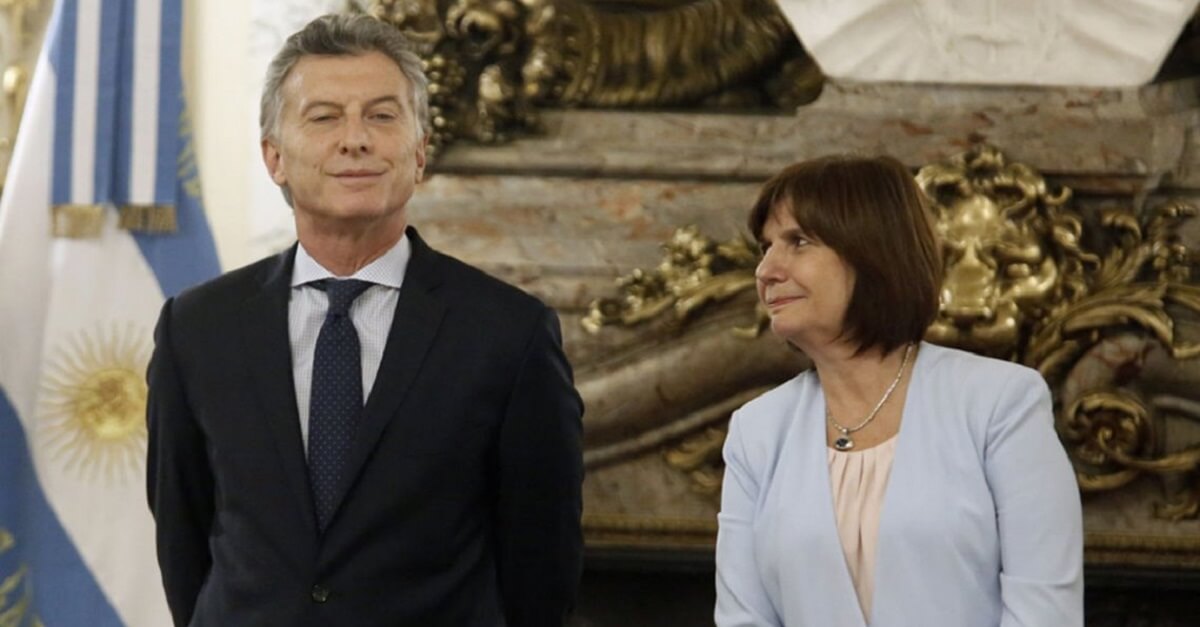 http://Bullrich-Macri%20#MacriAcorralado|%20Desmiento%20es%20un%20portal%20de%20noticias%20sobre%20actualidad%20política,%20económica%20y%20social%20argentina,%20de%20la%20Provincia%20de%20Buenos%20Aires%20y%20sus%20municipios.%20Con%20un%20segmento%20dedicado%20exclusivamente%20a%20combatir%20las%20fake%20news%20y%20la%20desinformación.