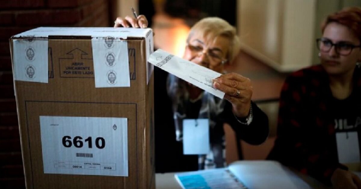 http://argentinos%20elecciones%20conurbano%20|%20Desmiento%20es%20un%20portal%20de%20noticias%20sobre%20actualidad%20política,%20económica%20y%20social%20argentina,%20de%20la%20Provincia%20de%20Buenos%20Aires%20y%20sus%20municipios.%20Con%20un%20segmento%20dedicado%20exclusivamente%20a%20combatir%20las%20fake%20news%20y%20la%20desinformación.