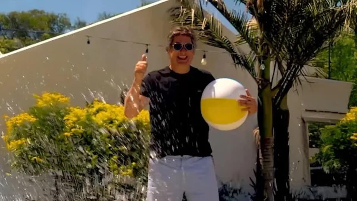 El intendente de Funes lanzó su propio “hit del verano” para promocionar la ciudad